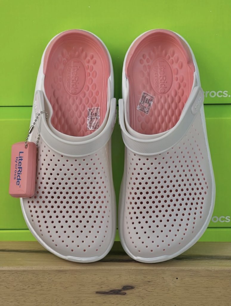 صندل کراکس لایت راید طوسی صورتی 180