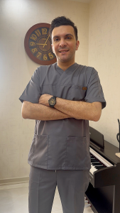 اسکراب مردانه طوسی لوما