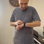 اسکراب مردانه طوسی لوما
